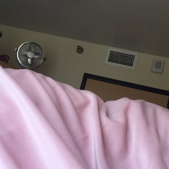 Meet your Posher, Ally - Picture 1 of 1